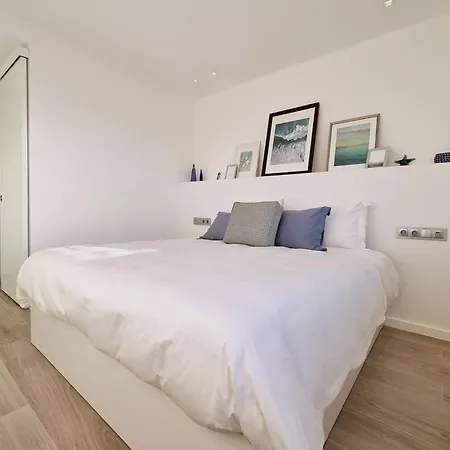 Villa With Seaview Terrace, Close By A Sandy